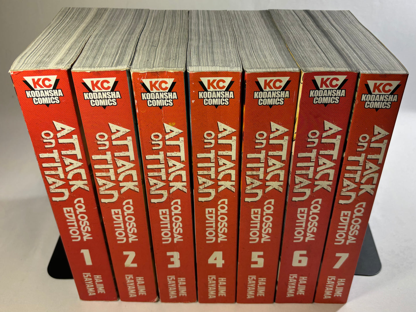 Attack on Titan Colossal Editions 1-7 Full Set
